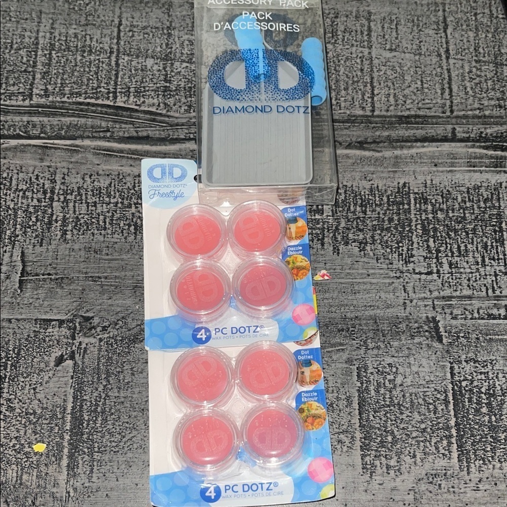 Diamond Supply Co. Blue and Pink Dotz Accessory Pack